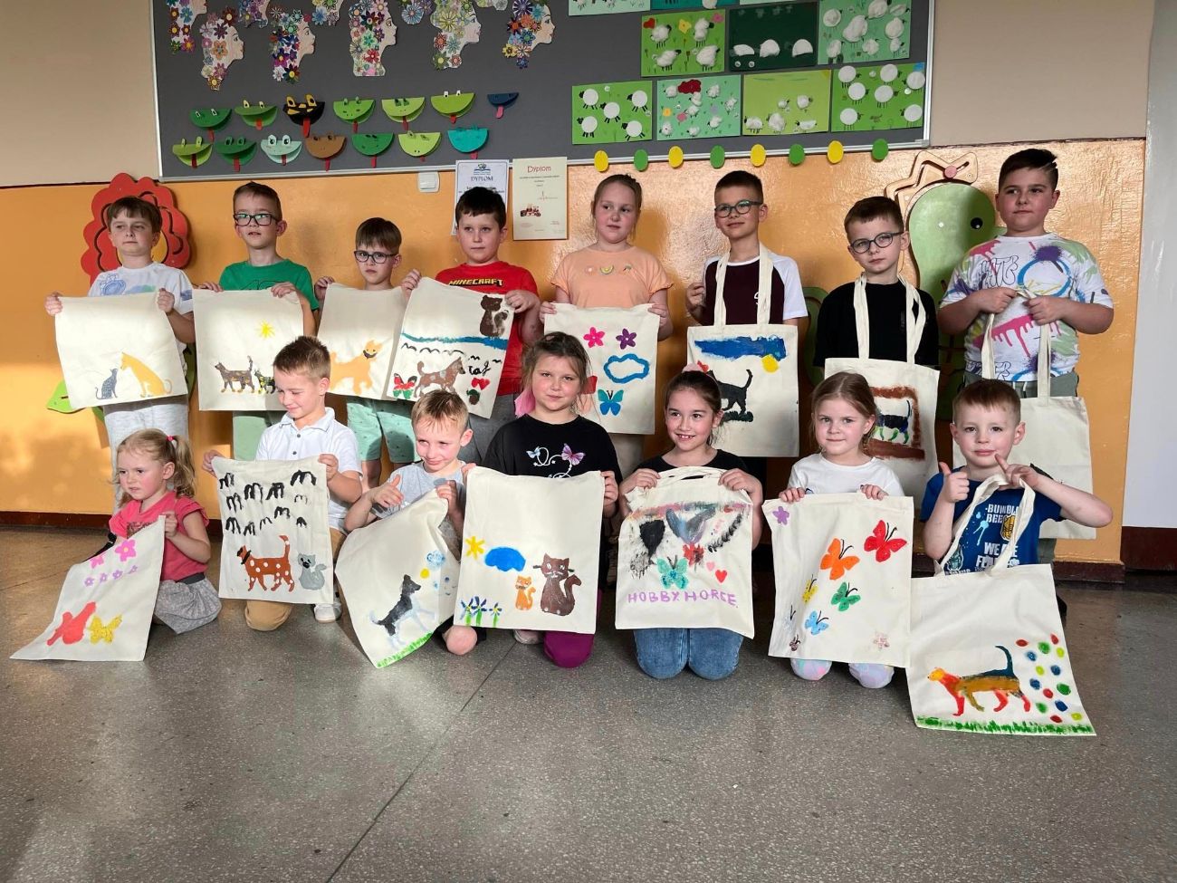 Warsztaty papiernicze uczniów z  Kowalewa Opactwa