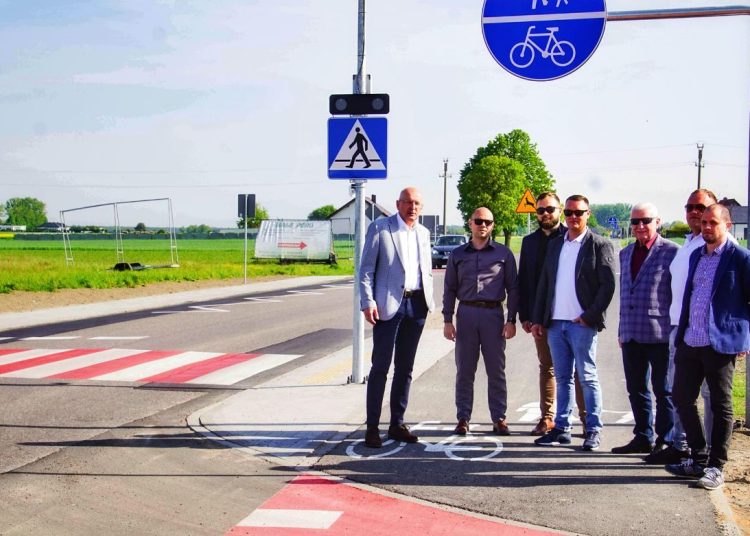 Ścieżka  ze Słupcy do Piotrowic została oficjalnie oddana