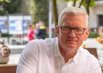 W Poznaniu pewnie wygrywa Jaśkowiak