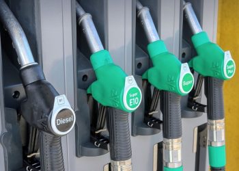 Chcą zakazać sprzedaży alkoholu na stacjach paliw. To dobry pomysł? SONDA