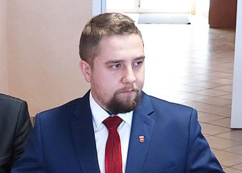 Przewodniczący rady przegrywa wybory. Zdecydowały 4 głosy