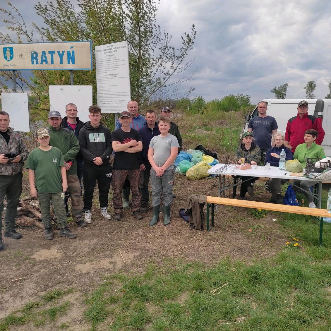 Sprzątali brzeg Warty