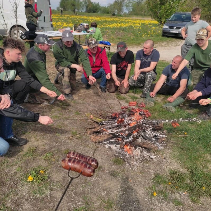 Sprzątali brzeg Warty
