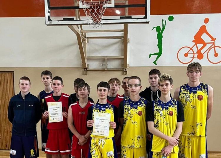 Mistrzowskie trzy na trzy