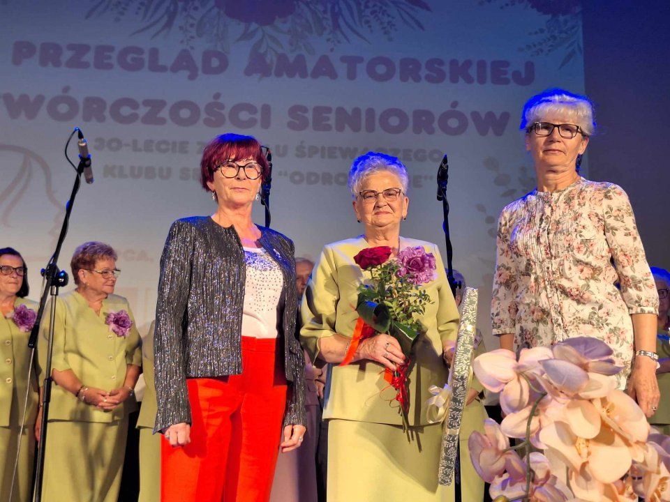Klub seniora świętował. Zjechały się zespoły z powiatu i województwa