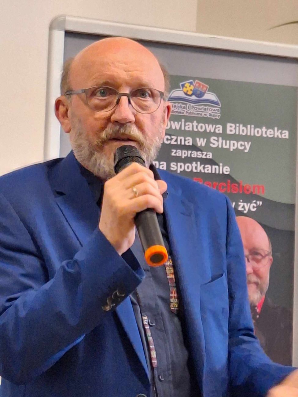 Znowu tłumy w bibliotece. Gościem Artur Barciś