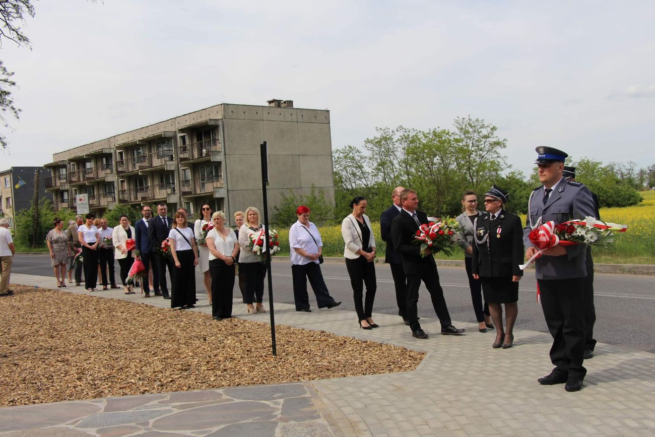 3 Maja w Mieczownicy ZDJĘCIA