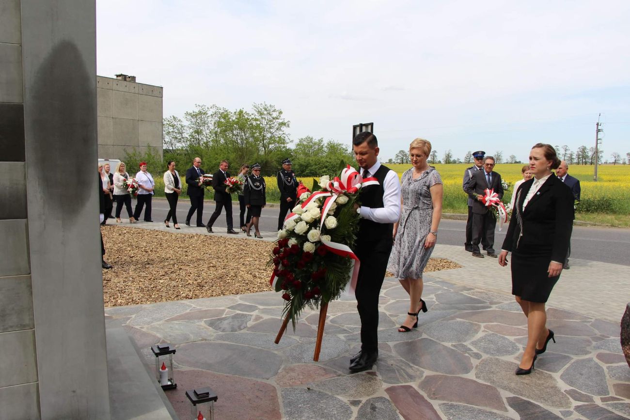 3 Maja w Mieczownicy ZDJĘCIA