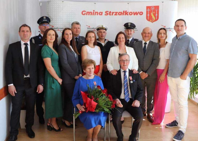 Tylko nieliczni mogą pochwalić się takim wyróżnieniem. Gratulacje dla pani Marii i pana Lecha