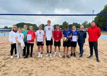 Złoto „trójki”, srebro Strzałkowa