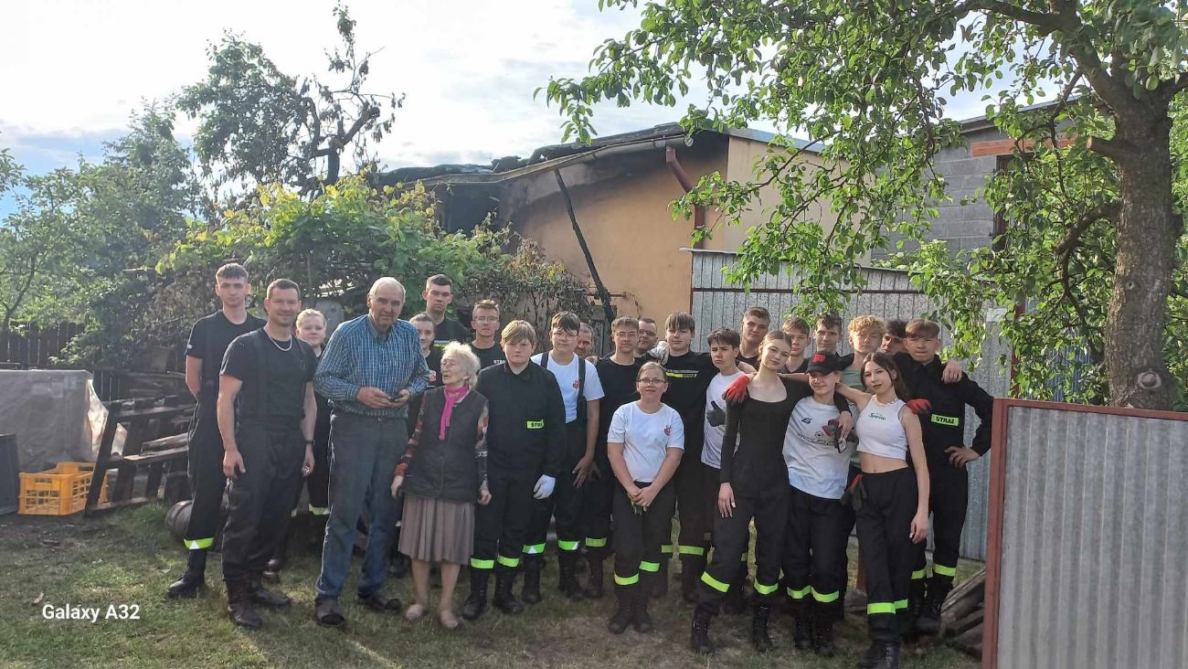 Młodzi strażacy ruszyli z pomocą