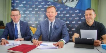 Zarząd powiatu po pierwszym posiedzeniu