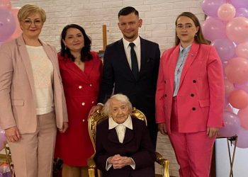 Piękny wiek Pani Ani. Odśpiewali jej „200 lat”