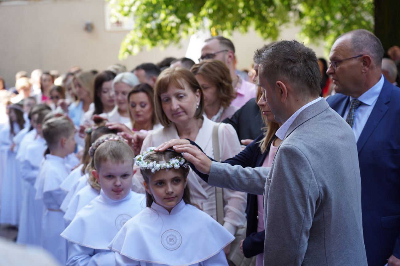 Komunia w Wawrzyńcu. Zobacz zdjęcia