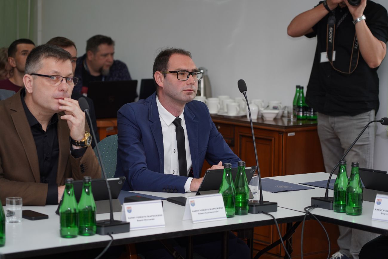 Pierwsza sesja w obiektywie. Zobacz zdjęcia