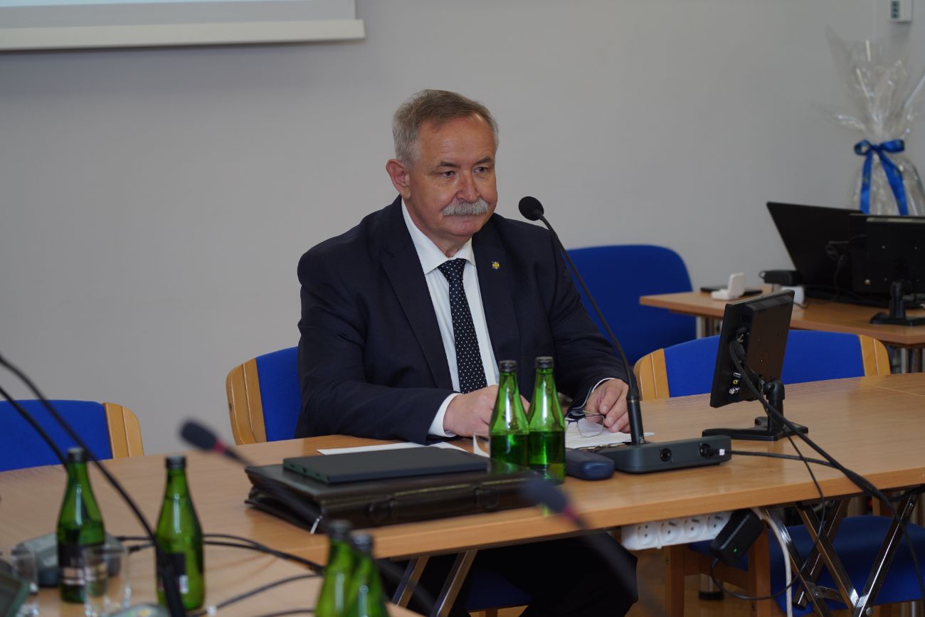 Słupeccy radni po pierwszej sesji. Zobacz zdjęcia