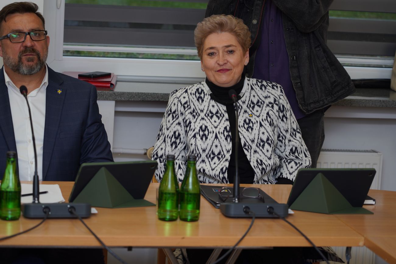 Słupeccy radni po pierwszej sesji. Zobacz zdjęcia