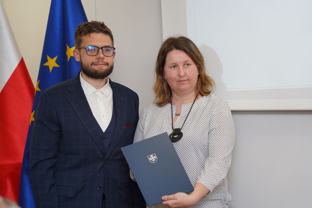 Słupeccy radni po pierwszej sesji. Zobacz zdjęcia