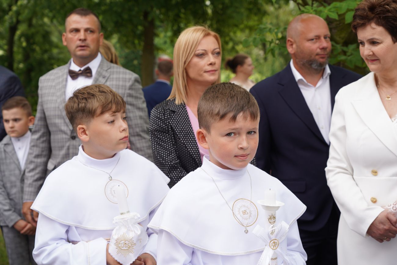 Komunia w Ostrowitem. Zobacz zdjęcia