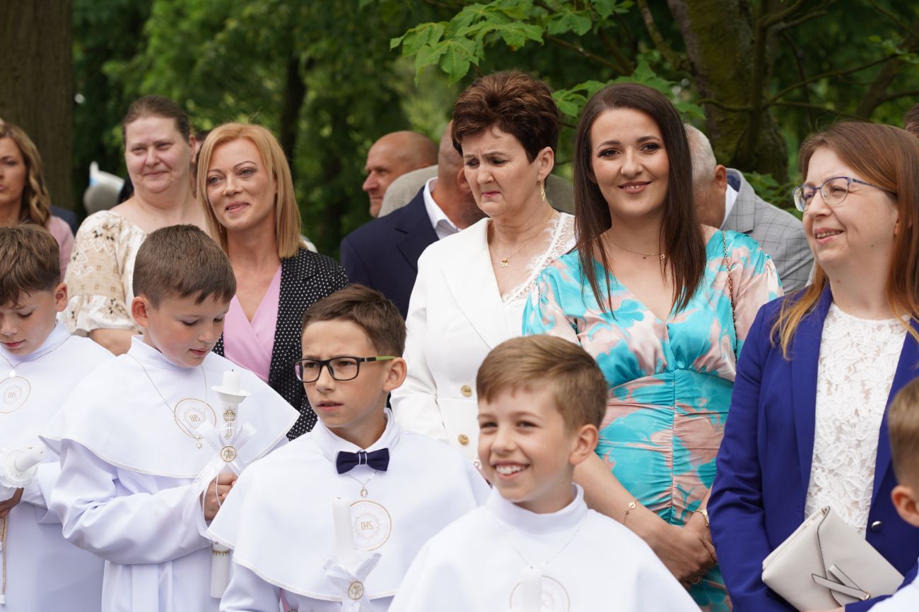 Komunia w Ostrowitem. Zobacz zdjęcia