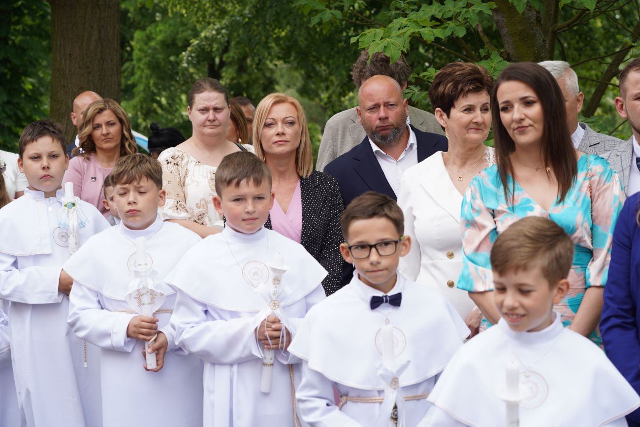Komunia w Ostrowitem. Zobacz zdjęcia