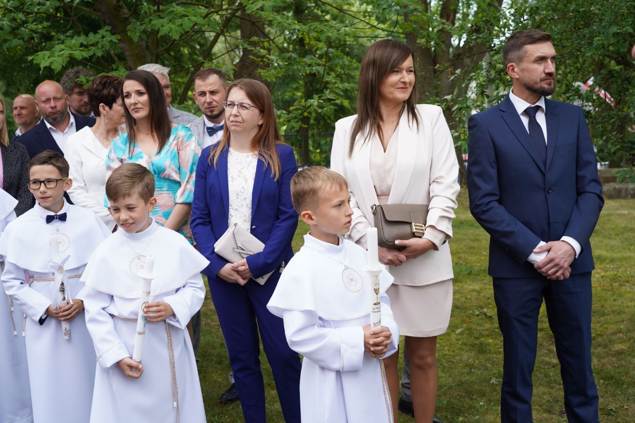 Komunia w Ostrowitem. Zobacz zdjęcia