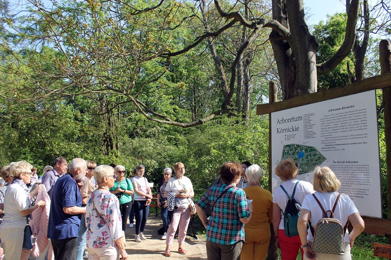 Uniwersytet na wycieczce. W świece kolorów, zapachów i historii