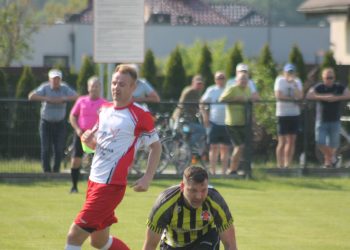 Polanin zagra z liderem