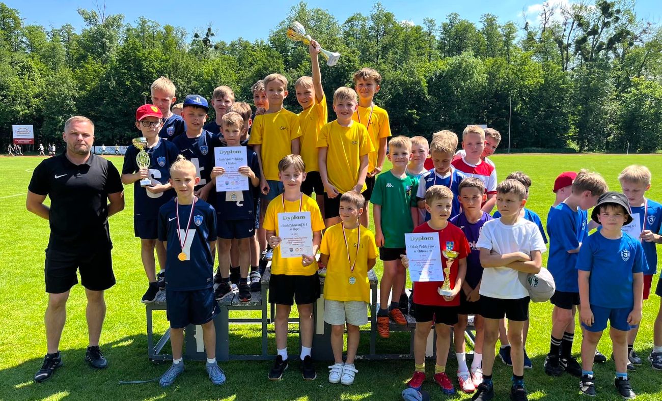 Jedynka i Strzałkowo mistrzami powiatu