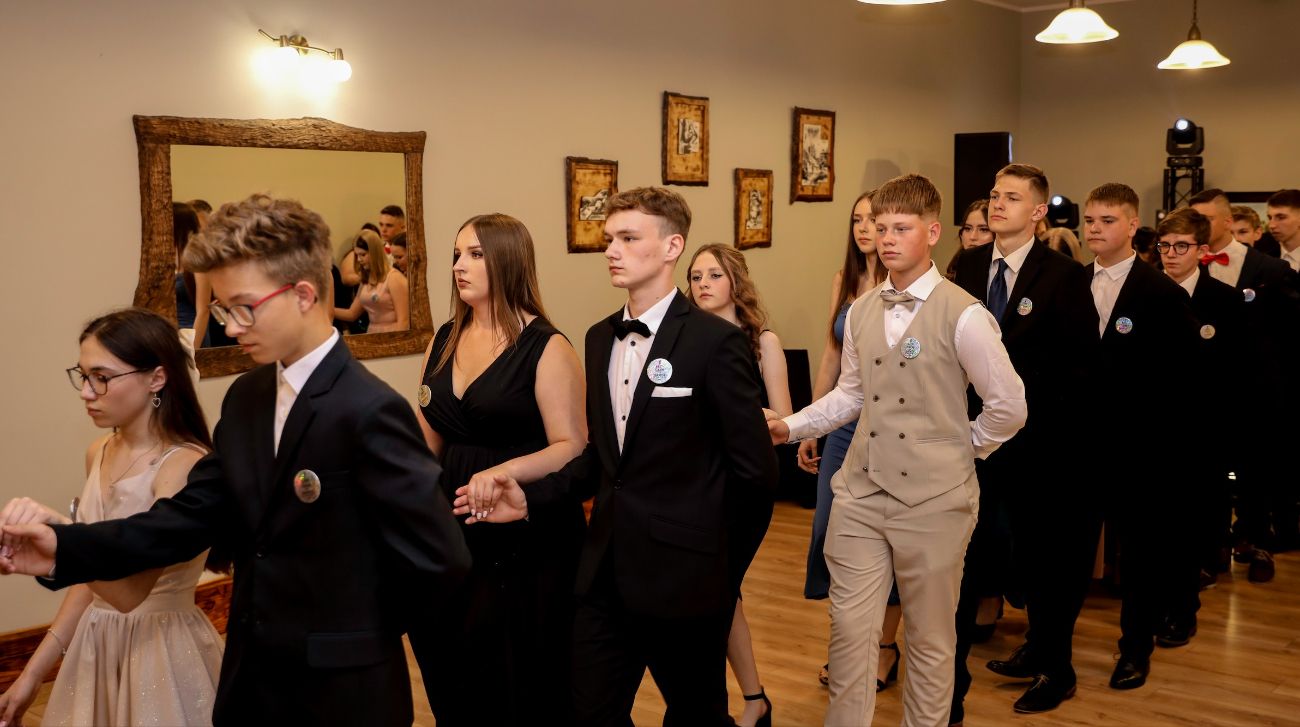 Bal Ósmoklasistów z Jedynki. Zobacz zdjęcia