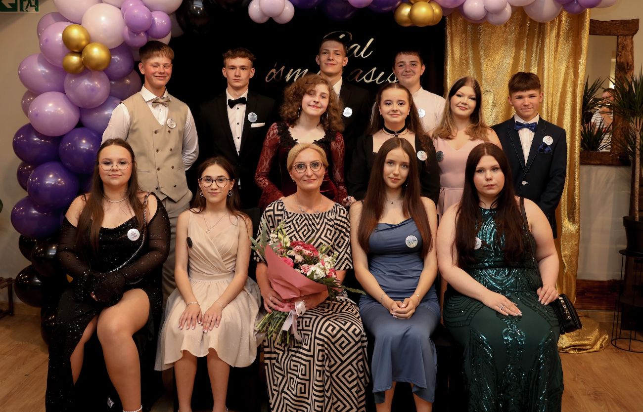 Bal Ósmoklasistów z Jedynki. Zobacz zdjęcia