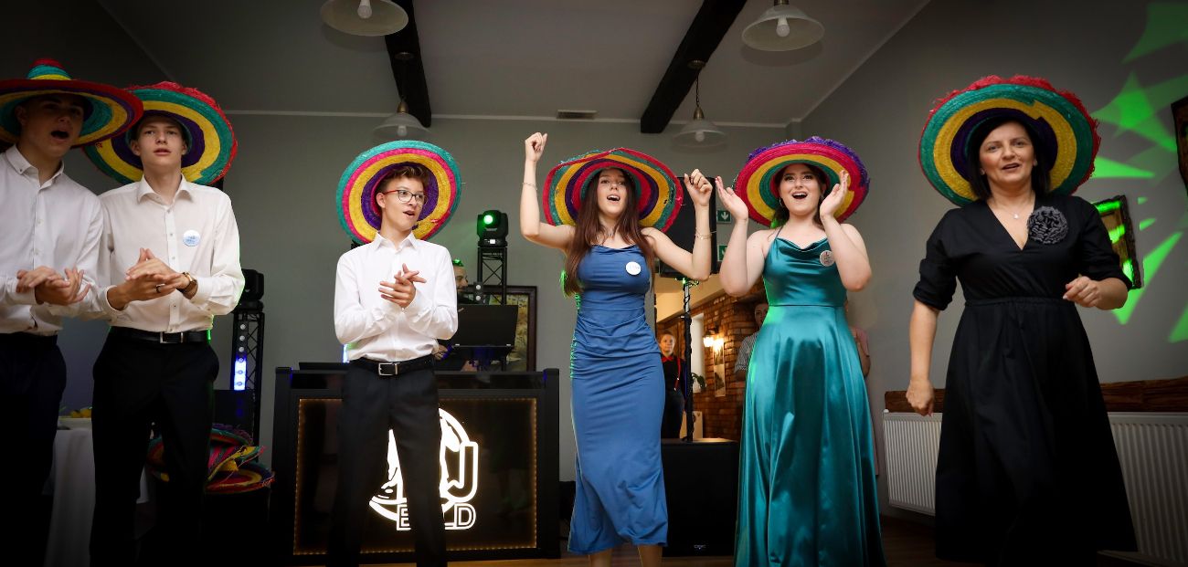 Bal Ósmoklasistów z Jedynki. Zobacz zdjęcia