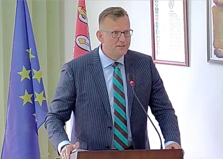 Powiat na nowego starostę. Marek Dąbrowski obejmuje urząd