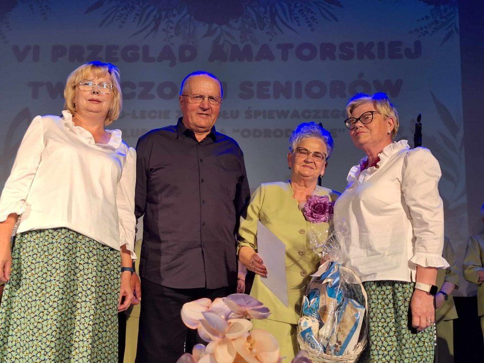Klub seniora świętował. Zjechały się zespoły z powiatu i województwa