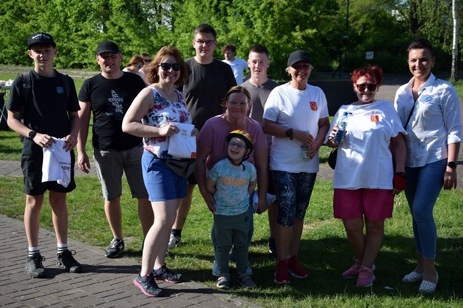 Rozpoczęli majówkę na sportowo. Na trasie ponad 130 rowerzystów ZDJĘCIA