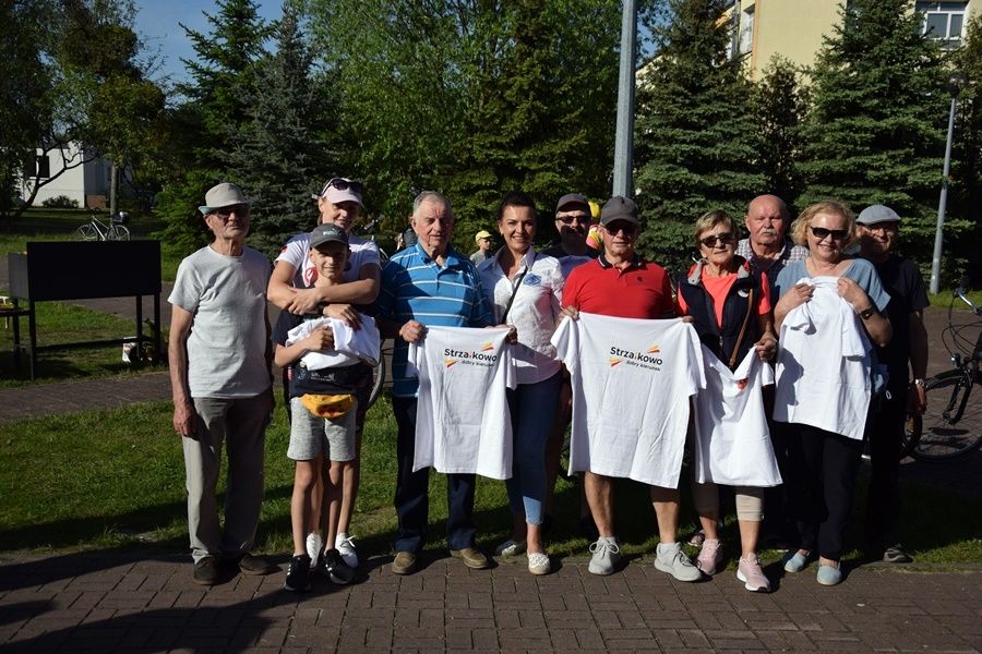 Rozpoczęli majówkę na sportowo. Na trasie ponad 130 rowerzystów ZDJĘCIA