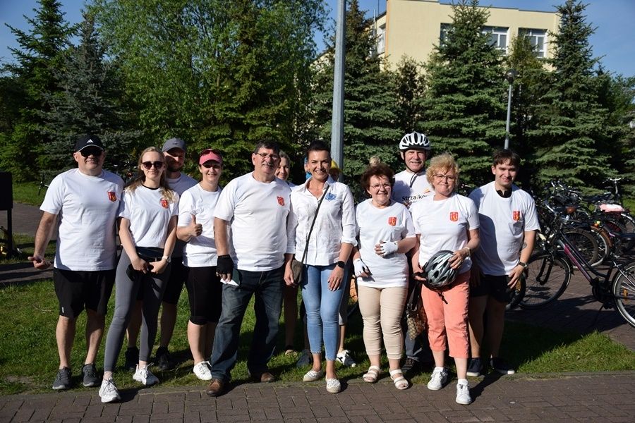 Rozpoczęli majówkę na sportowo. Na trasie ponad 130 rowerzystów ZDJĘCIA