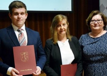 Z Młodzieżowej Rady do Rady Gminy. Stawia na drogi i zabytki [WYWIAD]