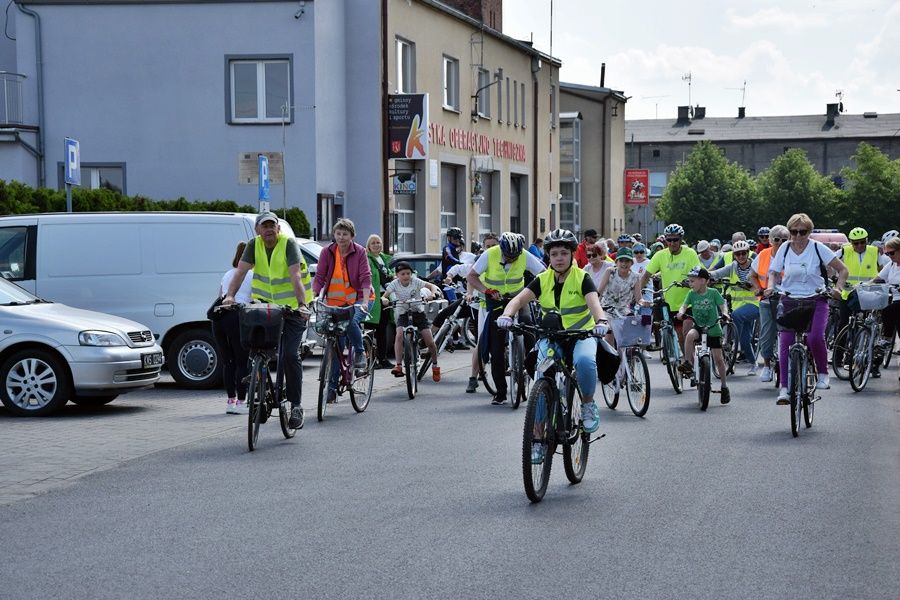 Rowerzyści rządzili w Strzałkowie. Duże zainteresowanie rajdem