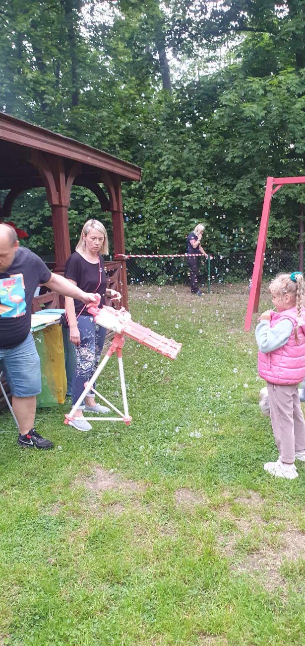 Pogoda im nie przeszkodziła. Świetna zabawa na Róży