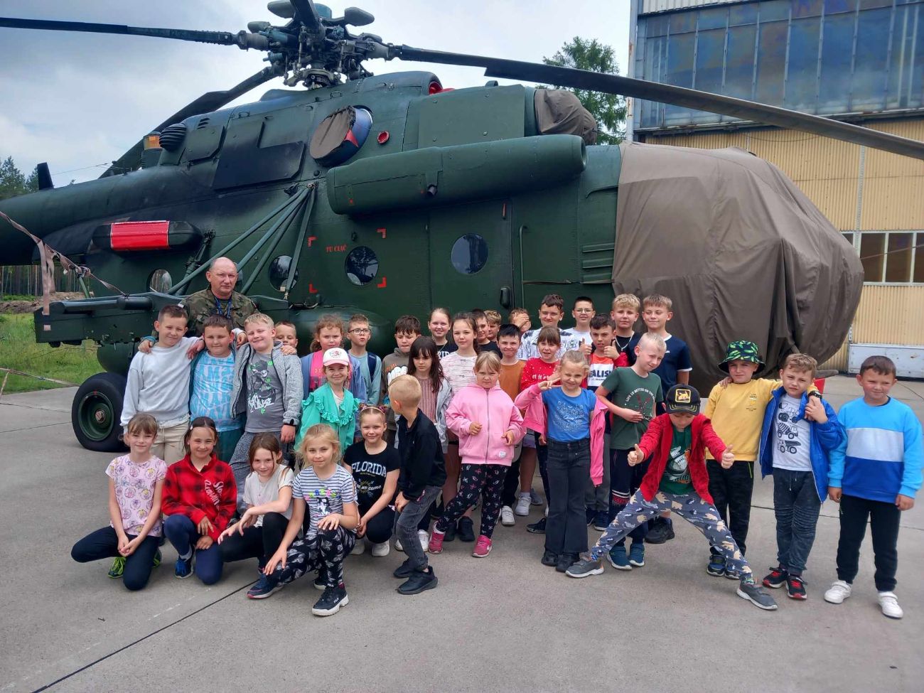 Młodzież z Młodojewa w Lednicy