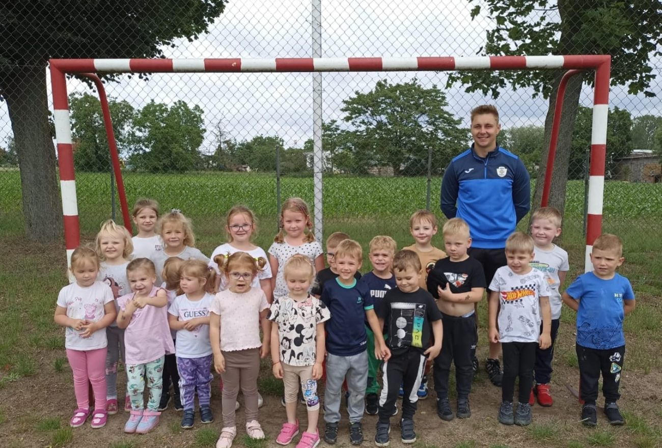 Przedszkolaki z Kotuni spotkały się z trenerem