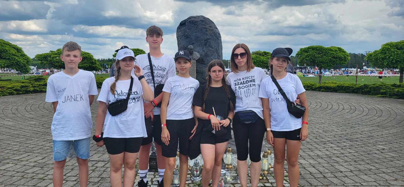 Młodzież z Młodojewa w Lednicy