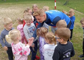 Przedszkolaki z Kotuni spotkały się z trenerem