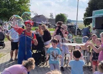 Bawiły się Dziedzice i Dąbrowa