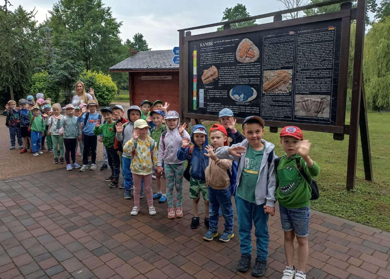 Dzieci z Kotuni w Zaurolandii w Rzgowie