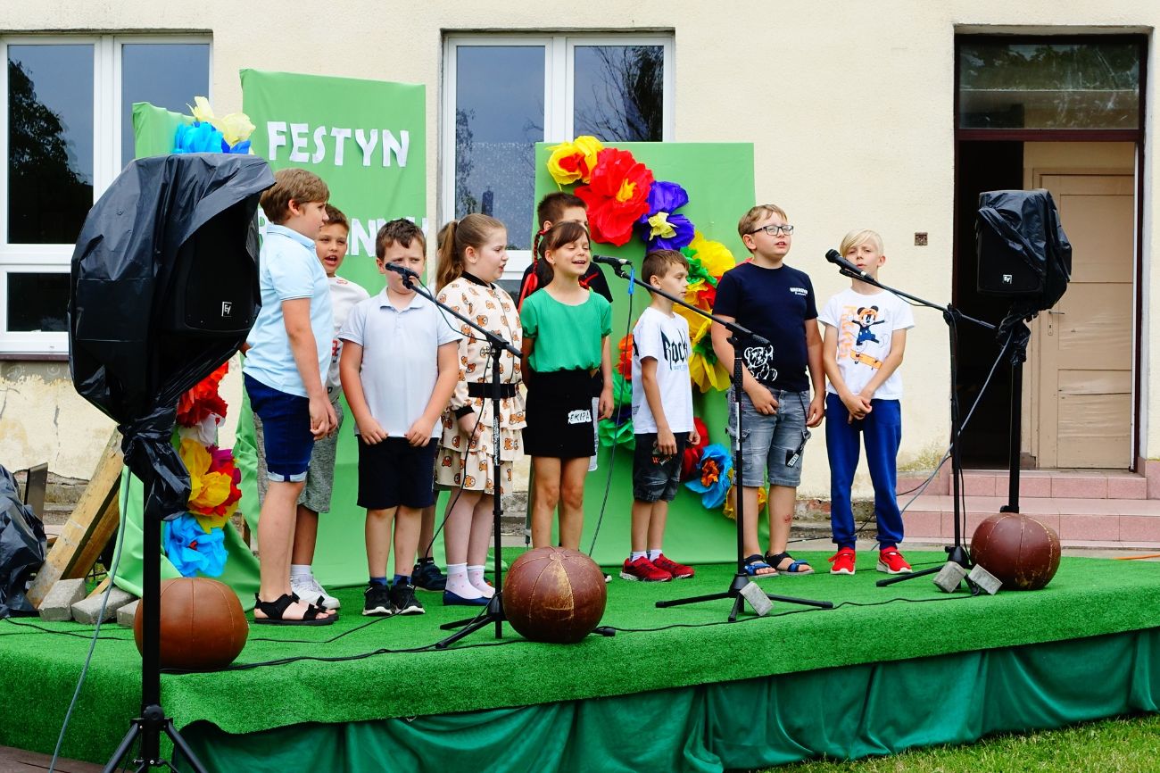 Festyn rodzinny w Cieninie Zabornym