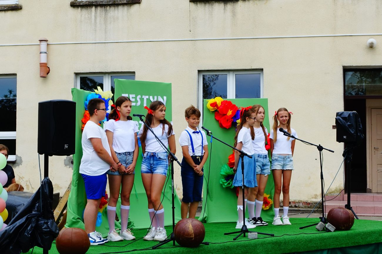 Festyn rodzinny w Cieninie Zabornym