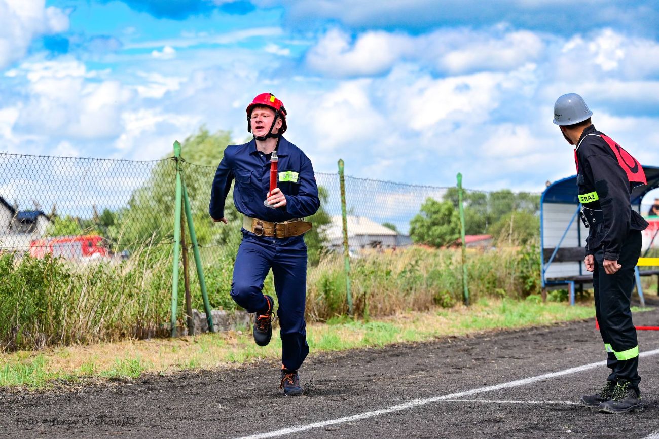 Zobacz te emocje. Strażacka rywalizacja na zdjęciach