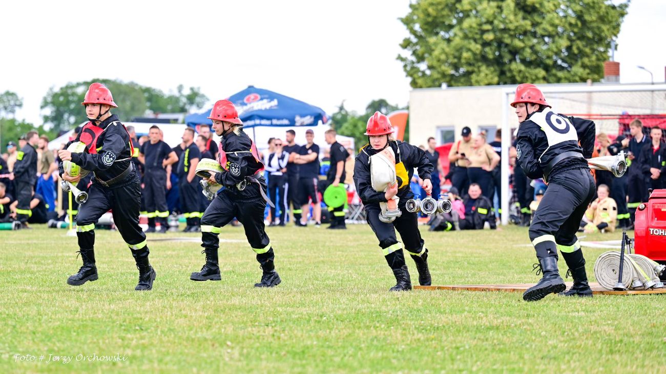 Zobacz te emocje. Strażacka rywalizacja na zdjęciach